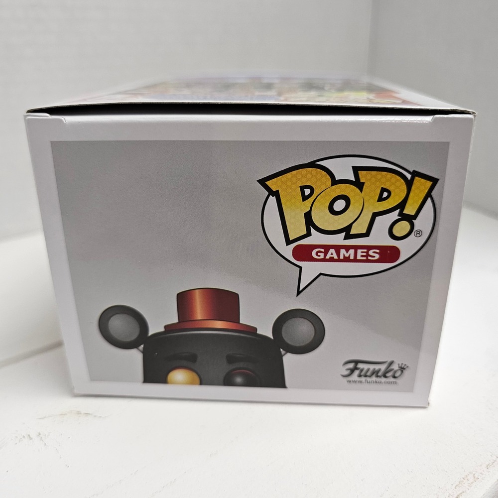 Funko Pop Games Five Nights at Freddys Pizzeria Simulator Lefty 367 Vinyl Figure - Picture 5 of 6